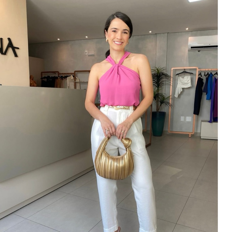 Blusa Feminina Elegante com Gola Laço - Nelima