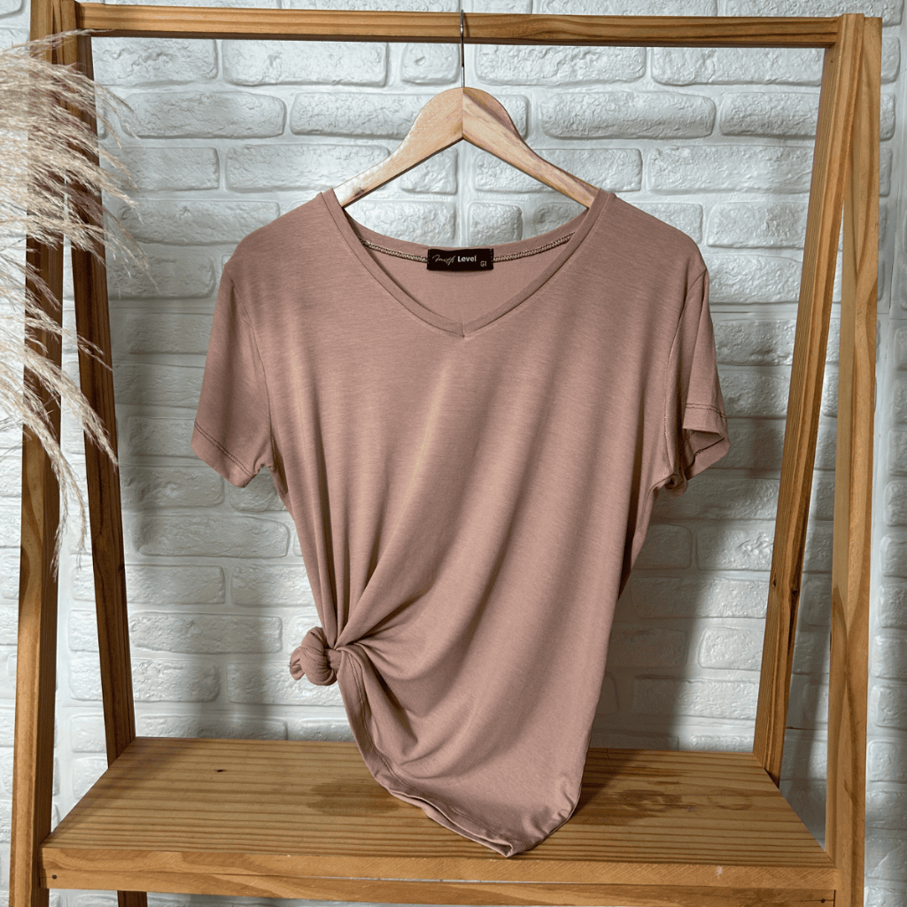 T-Shirt Soltinha Plus em Viscolaycra – Nelima