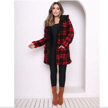 Casaco Teddy Feminino com Capuz e Bolsos – Nelima