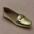 MOCASSIM FEMININO PRETO EM NAPA COM FIVELA DOURADA – ELEGÂNCIA E CONFORTO DO 34 AO 40