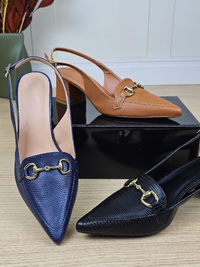 Scarpin Feminino Bico Fino Calcanhar Aberto Enfeite Metalizado Salto Bloco 5cm Elegante