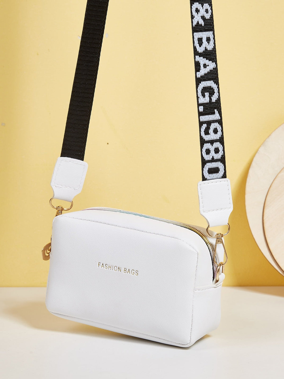 Mini Bolsa Elegante em Couro PU com Estampa de Letras - Le Belle