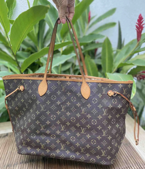 Bolsa Bella e Carteira Bella Brinde - Le Belle