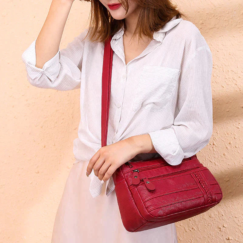 Bolsa Feminina de Couro - Le Belle